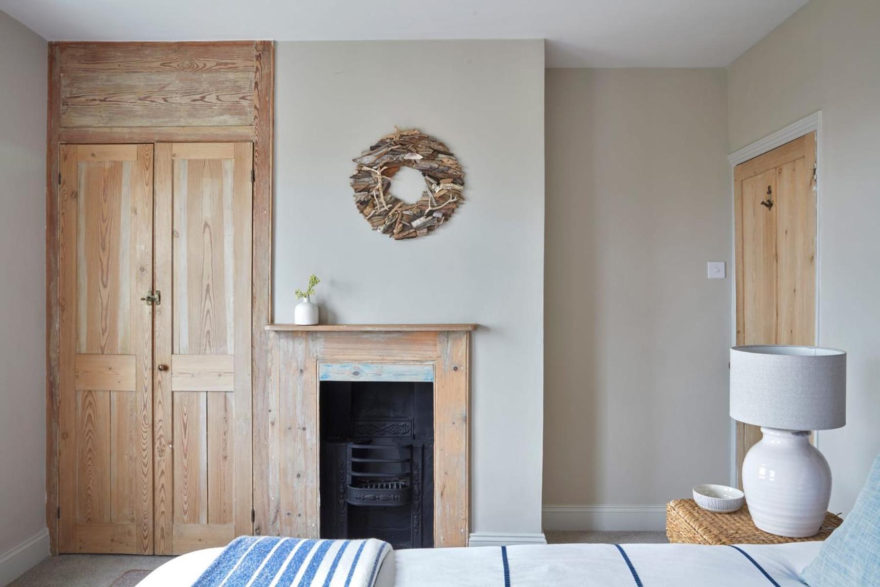 Bosun Cottage - Boutique Retreat On The Beach Дил Экстерьер фото